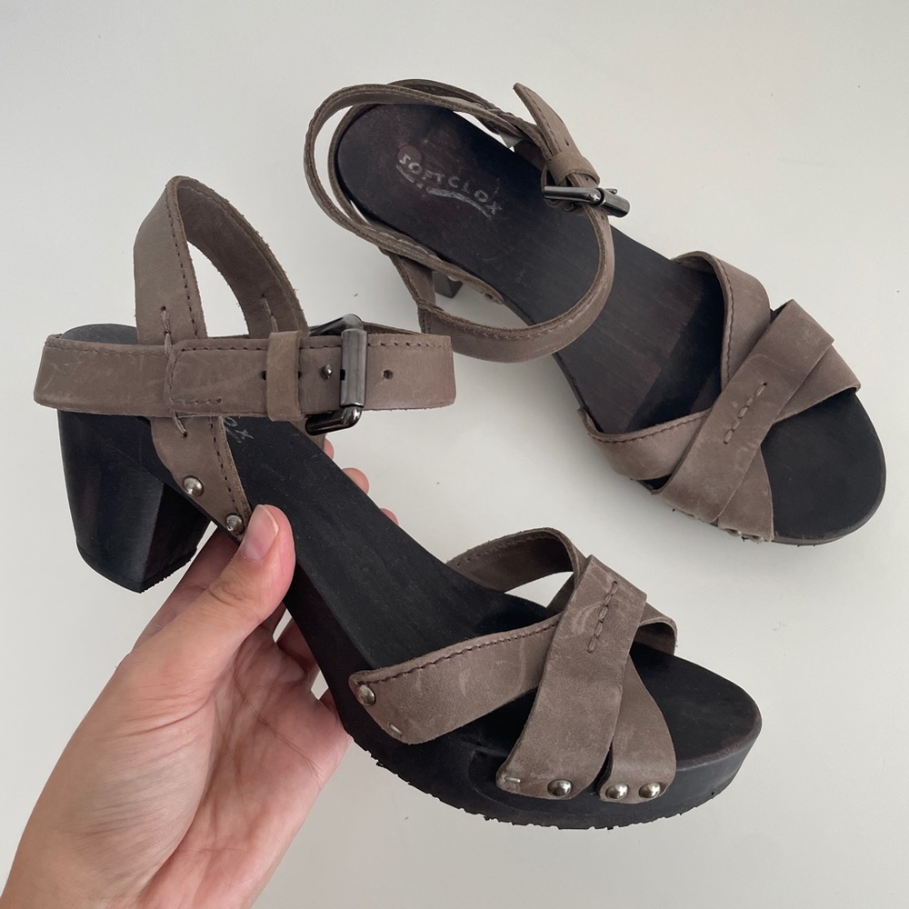 Softclox Swedish leather and wooden heeled sandal shoe clog